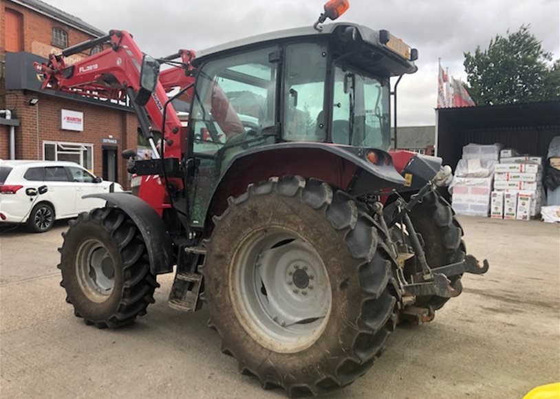 Massey Ferguson 5709 CAB Tractor