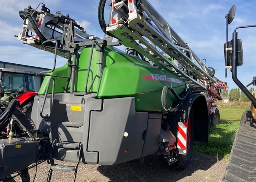 Fendt 355 Sprayer (Trail)