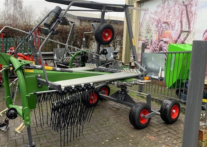 Fendt 456 DN Rake