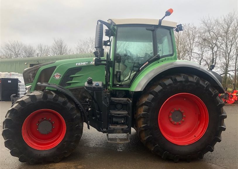 Fendt 828 S4 Tractor