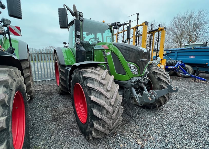 Fendt 724 Tractor