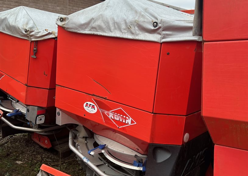 Kuhn AXIS 30.1D Broadcaster