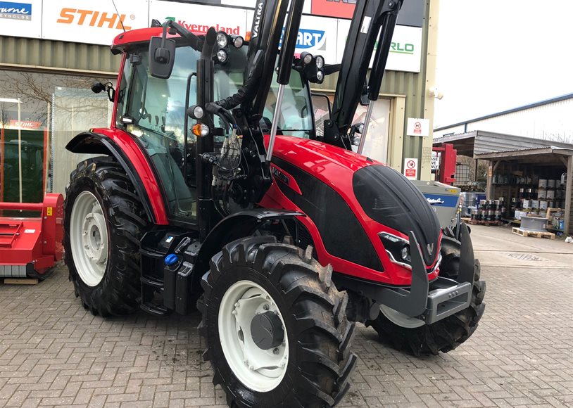 Valtra A115MH4 Tractor