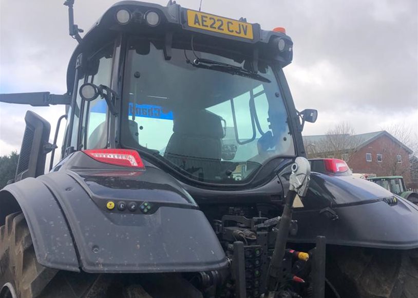 Valtra T235D Tractor