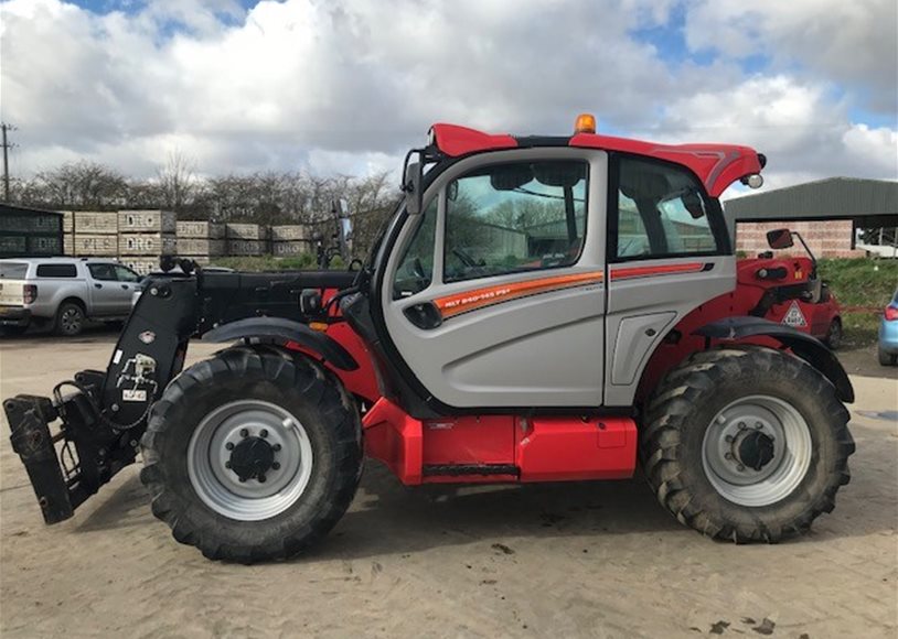 Manitou MLT840 Telehandler