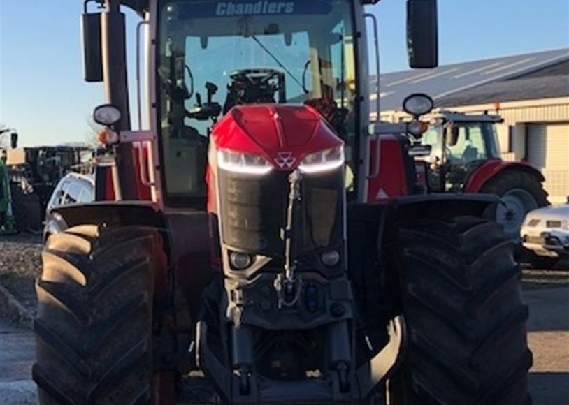 Massey Ferguson 8S.225EXD7 Tractor