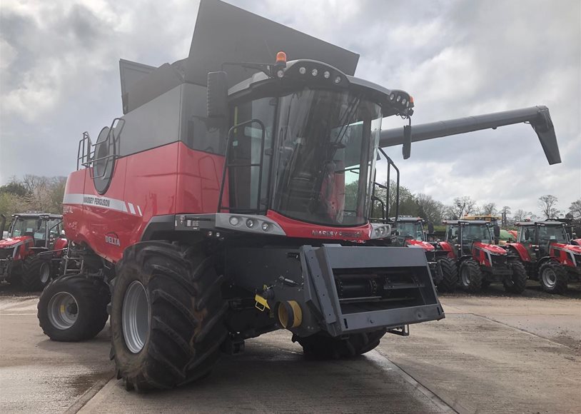 Massey Ferguson 9380AL Combine