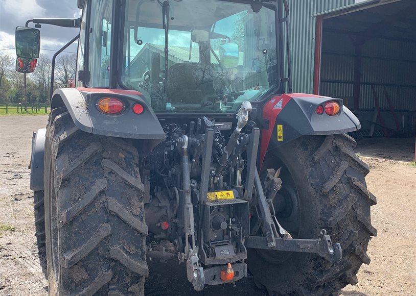 Massey Ferguson 4708M CAB Tractor