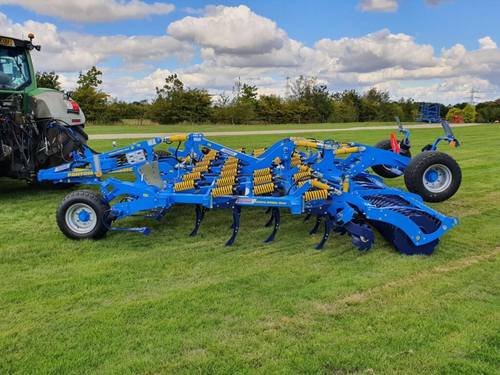 2022 FARMET Fantom 650 Classic 6.5m trailed stubble cultivator