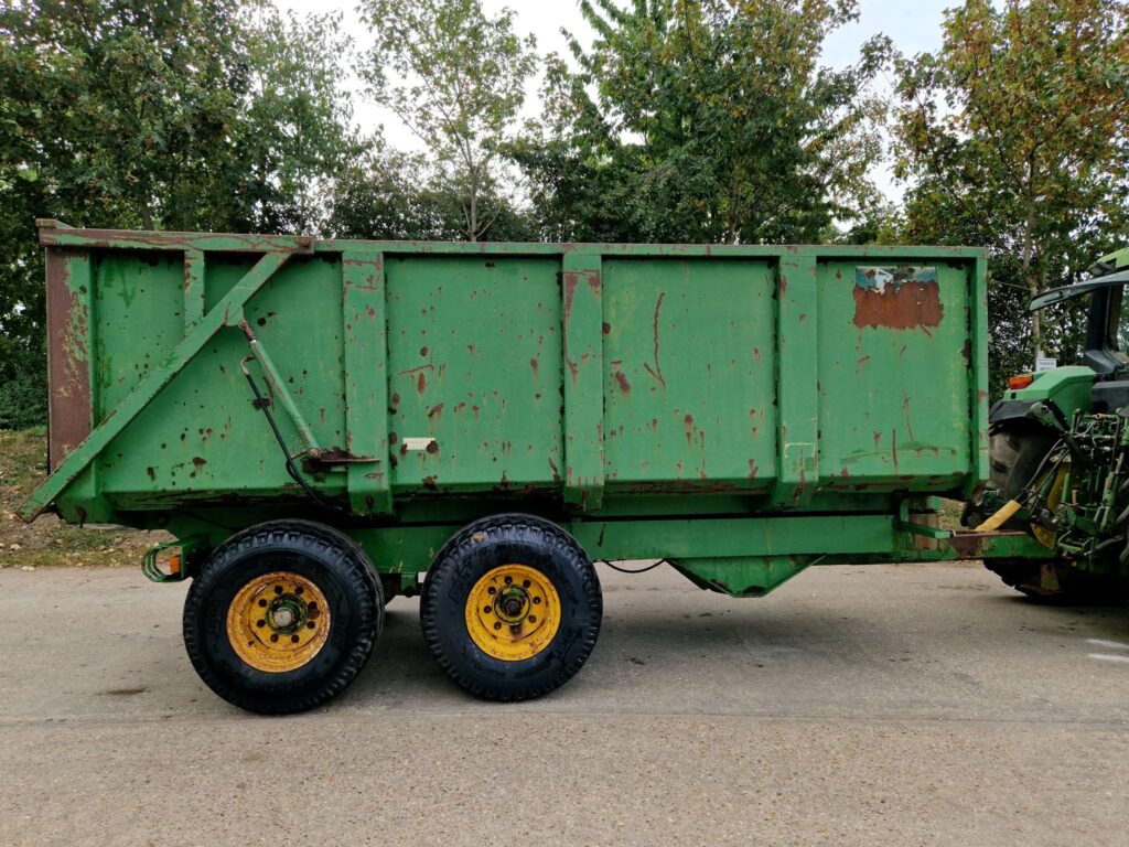 Brian Legg 10 ton tandem axle trailer