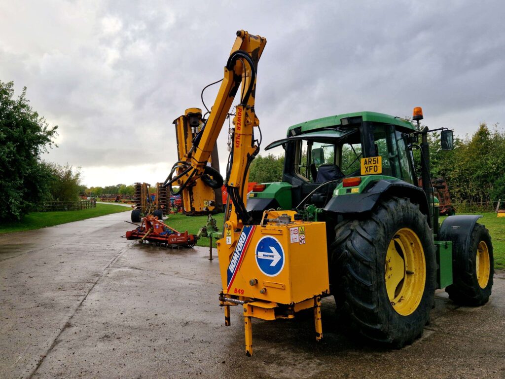 Bomford B49 Power plus hedge cutter