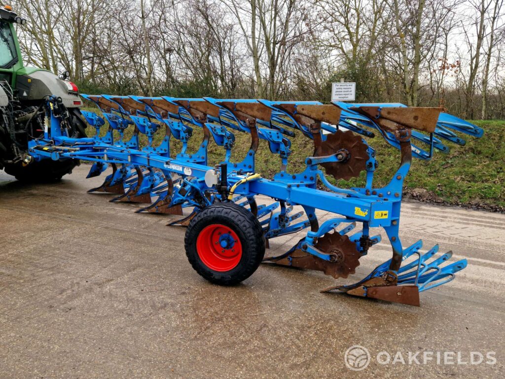 2016 Lemken Jewel 8M 7 furrow plough