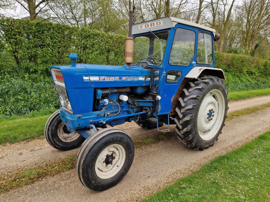1973 Ford 5000 2WD Tractor