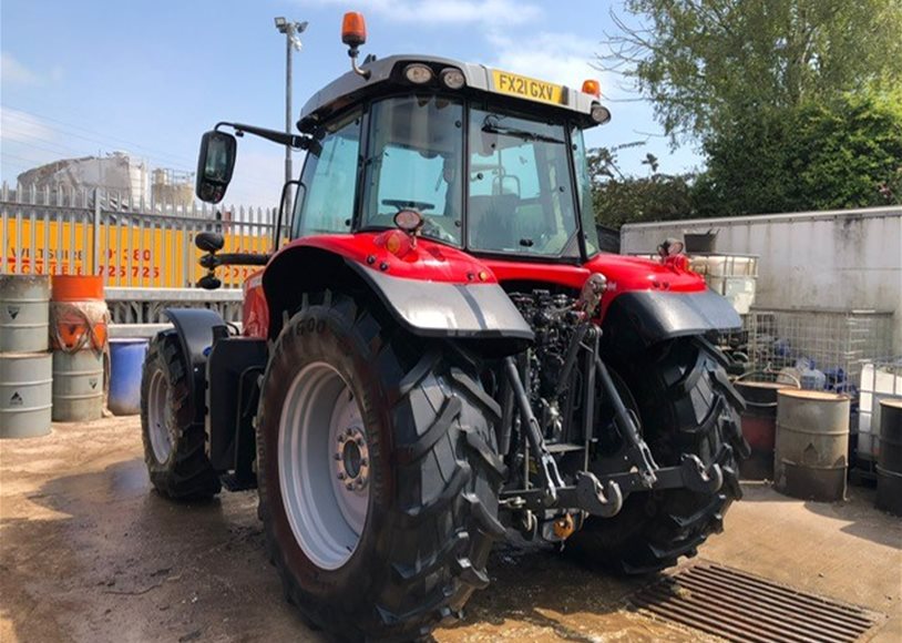 Massey Ferguson 7718SEXD6 Tractor