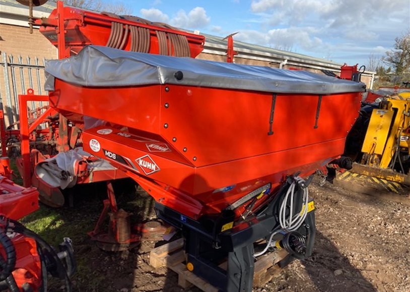 Kuhn AXIS 20.1D Spreader