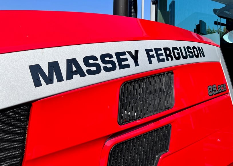 Massey Ferguson 8S.205EFD7 Tractor