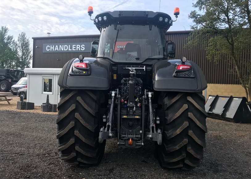 Valtra S394 Tractor