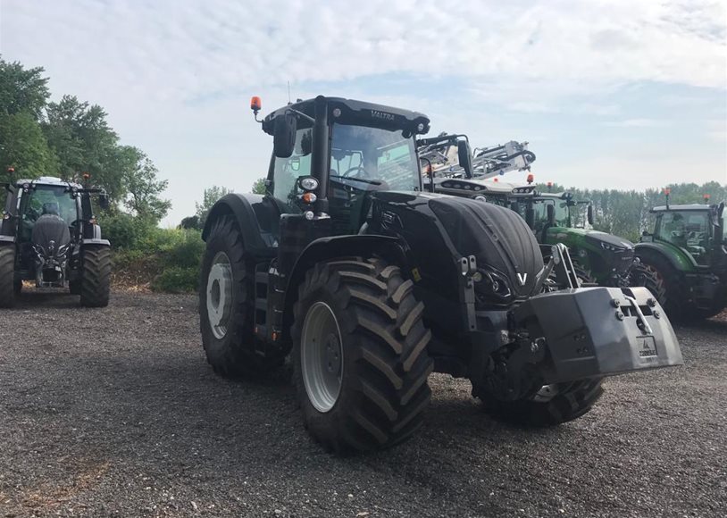 Valtra S394 Tractor