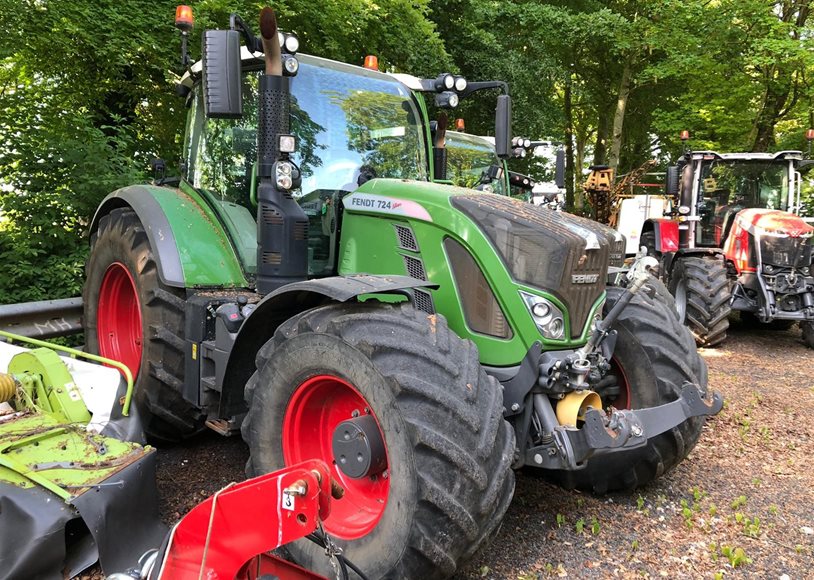 Fendt 724 Tractor