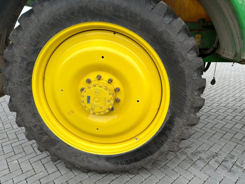 John Deere R4050i