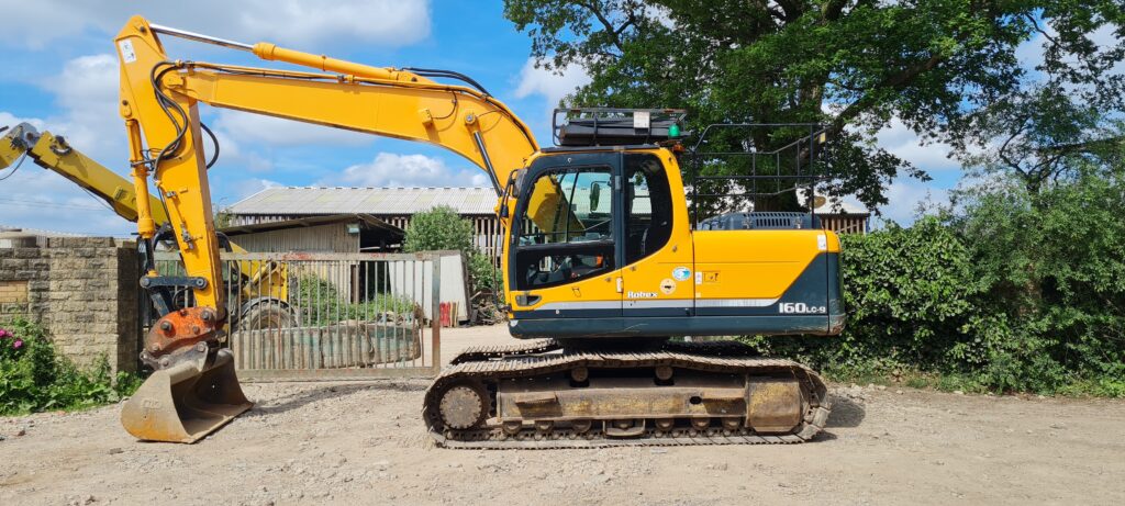 Hyundai Robex 160LC-9 Excavator