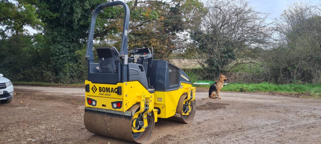 Bomag BW120 AD-5 Double Drum Roller