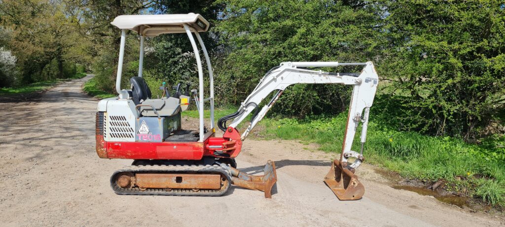 Takeuchi TB016 Mini Digger