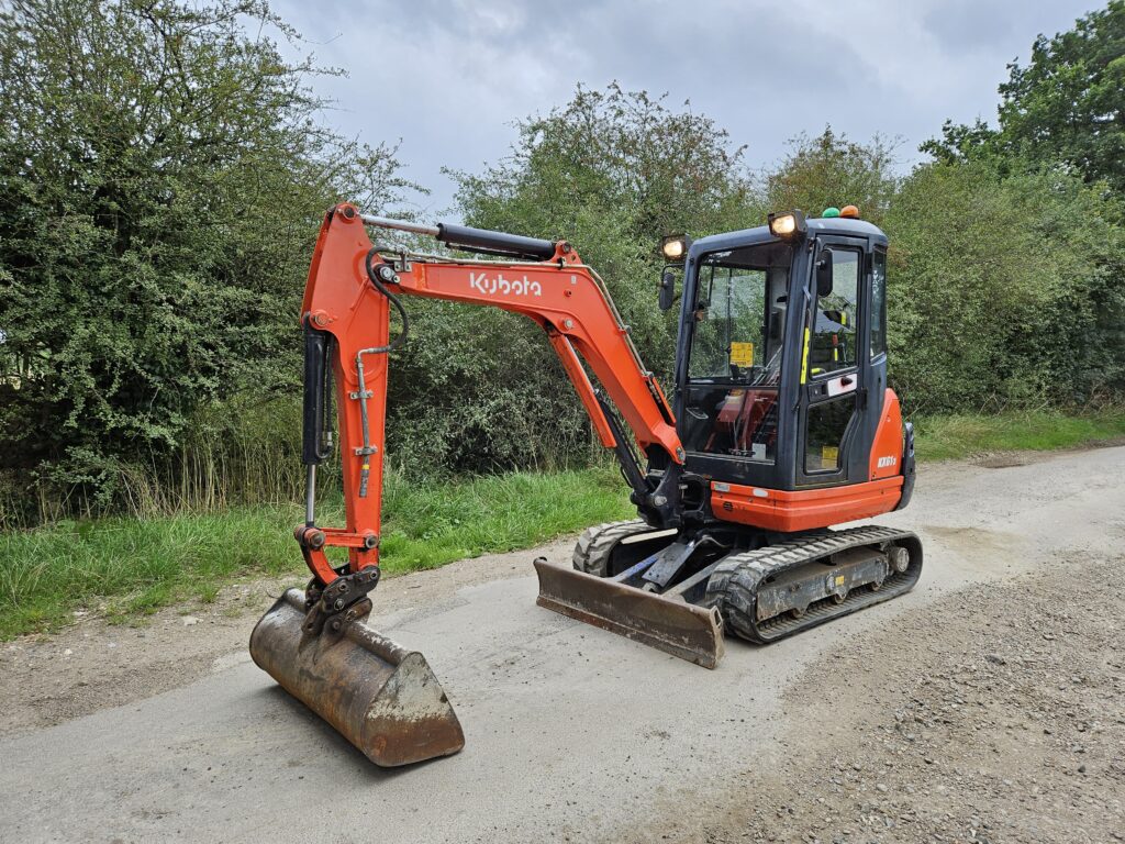 Kubota KX61-3 Mini Digger