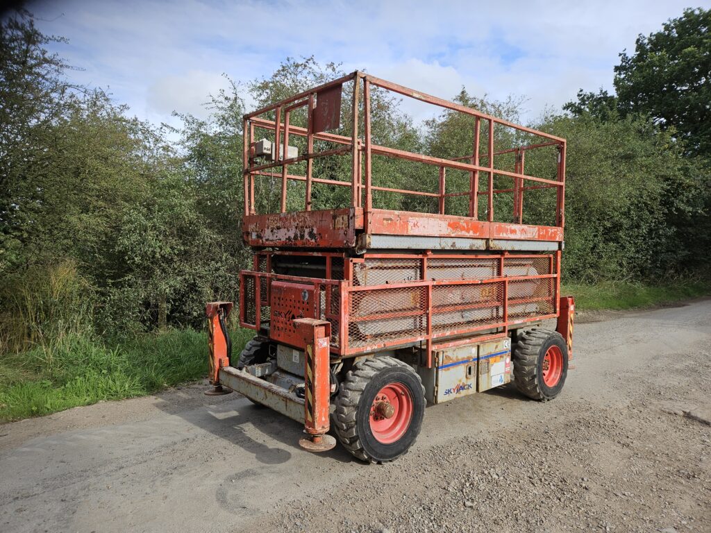 Skyjack SJ7135 Scissor Lift