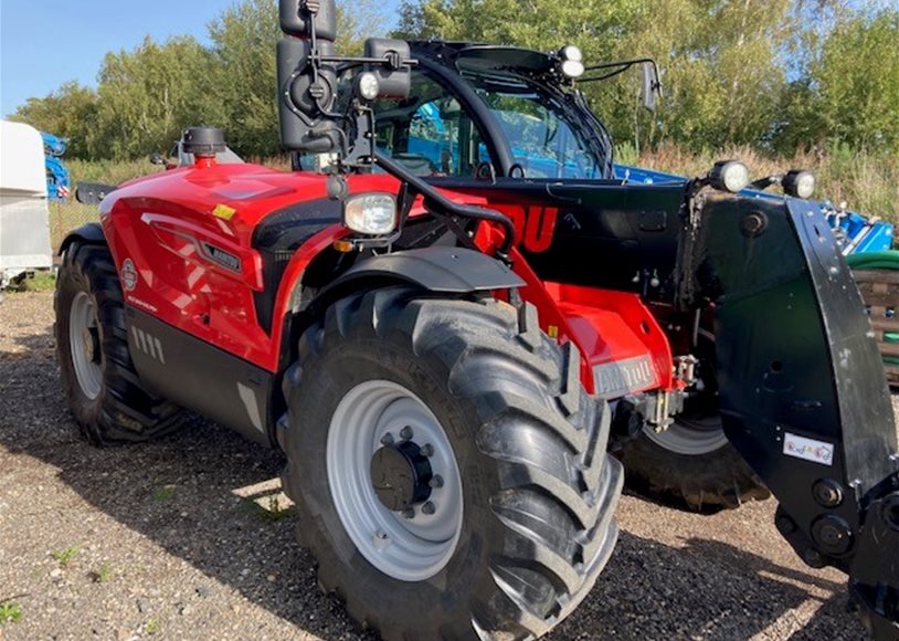 Manitou 841 Telehandler