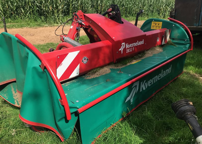 Kverneland 2832F Front Mower