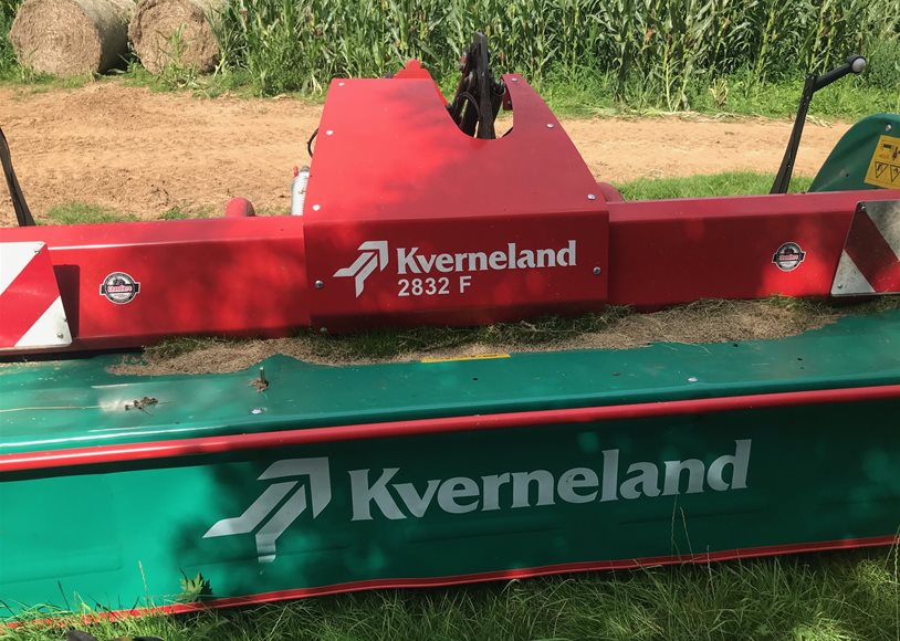 Kverneland 2832F Front Mower