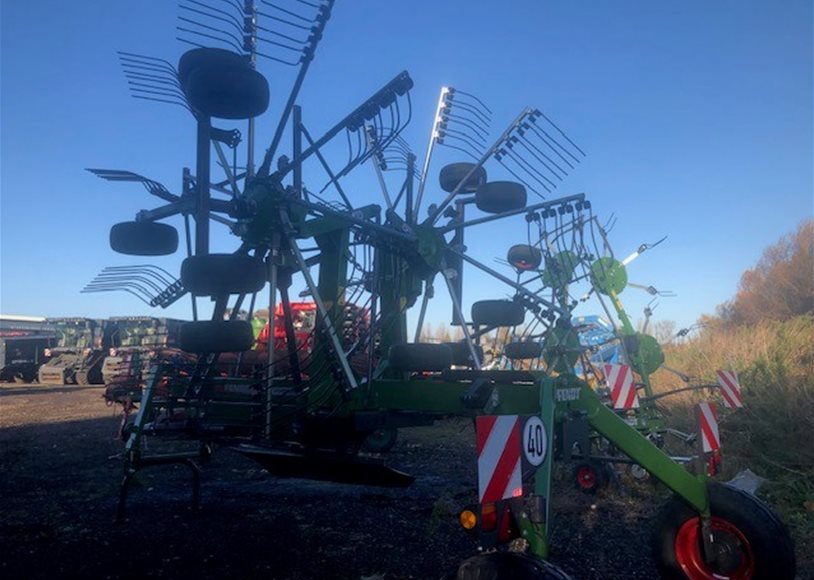 Fendt 671 Rake