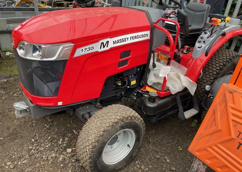 Massey Ferguson 1735M HP Compact Tractor