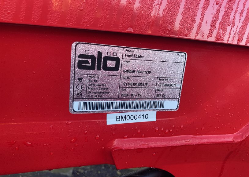 Alo FL.3823 Loader