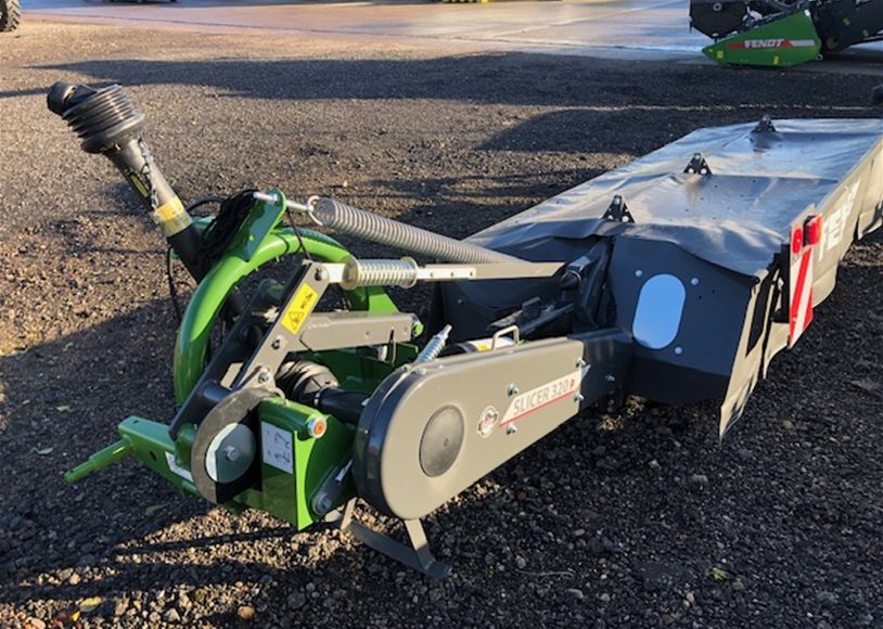 Fendt 320 P Mower