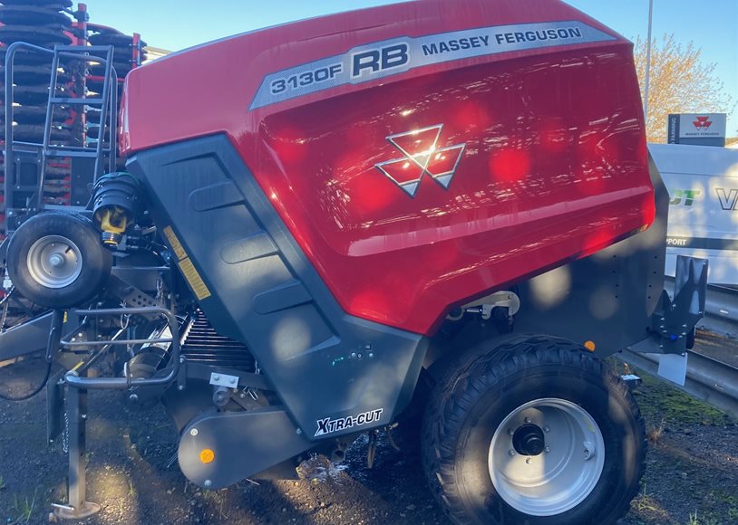 Massey Ferguson RB3130F Baler (Round)