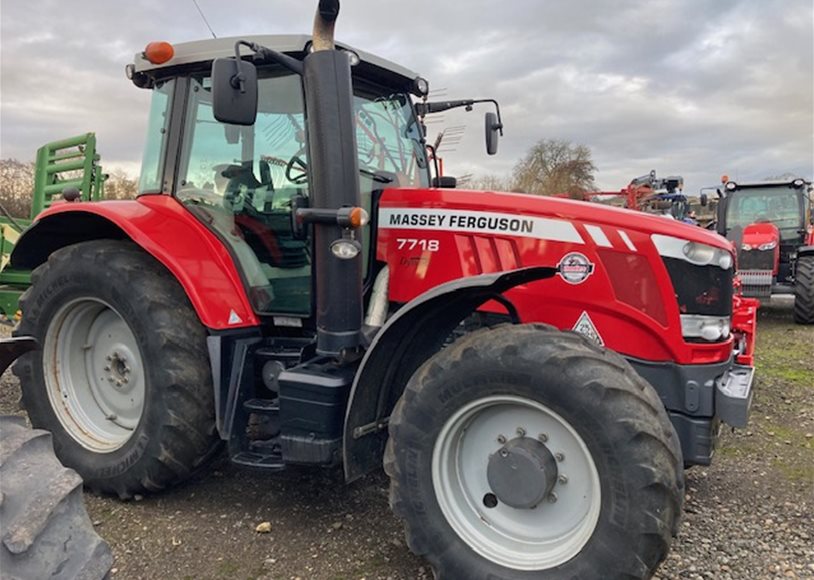 Massey Ferguson 7718EFD6 Tractor