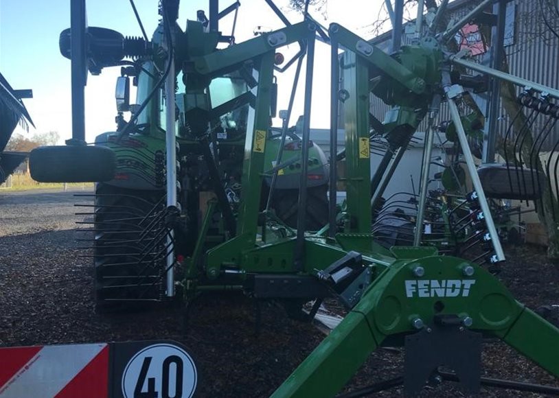 Fendt 671 Rake