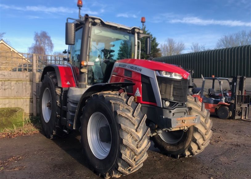 Massey Ferguson 8S.225EFD7 Tractor