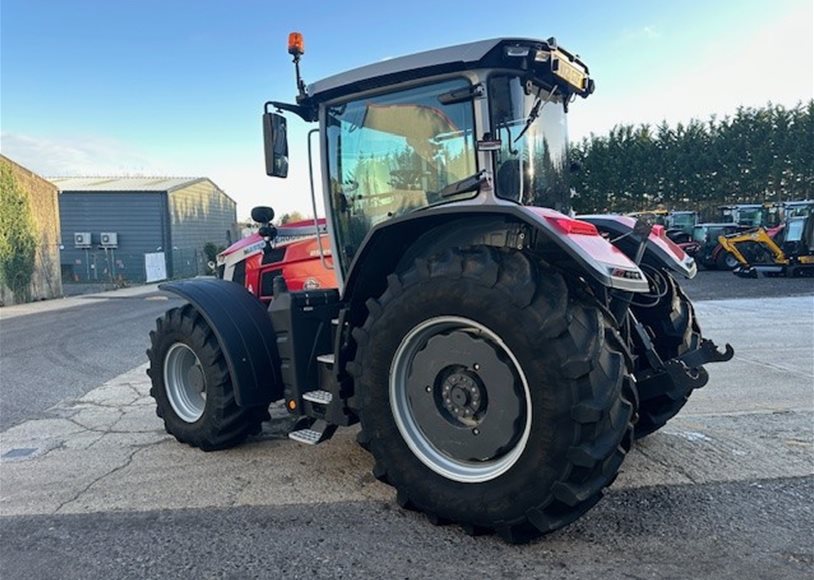 Massey Ferguson 8S.265EXDE Tractor