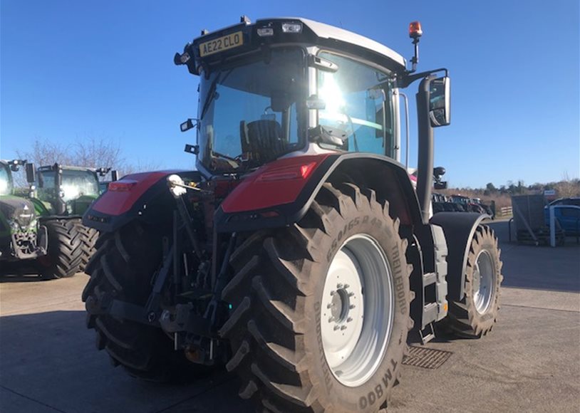 Massey Ferguson 8S.205EFD7 Tractor