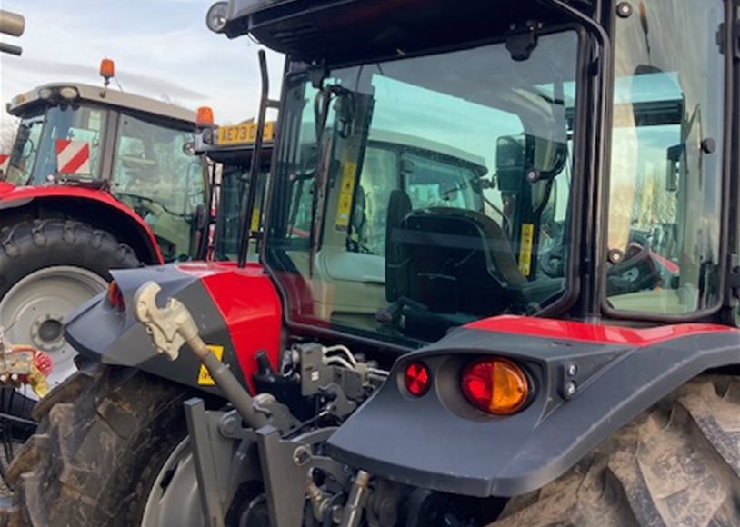 Massey Ferguson 4710M CAB Tractor