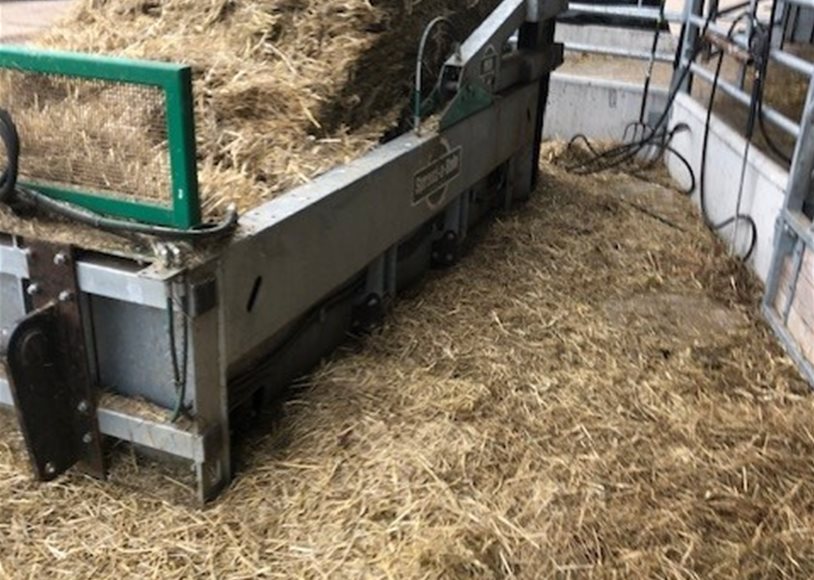 Spread-A-Bale MIDI Bale Spreader