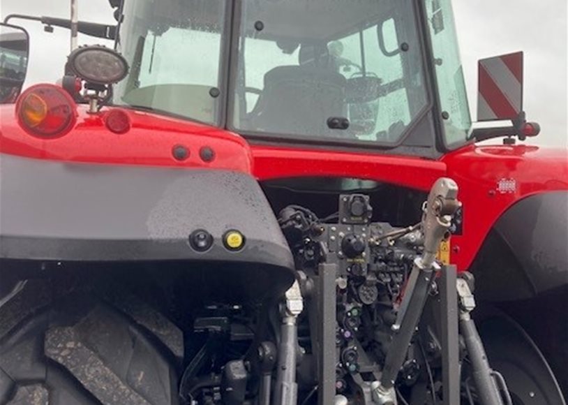 Massey Ferguson 7720EFDV Tractor