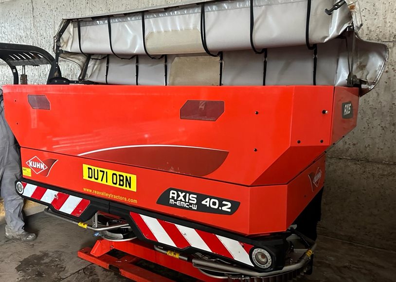 Kuhn 40.2 M EMC Broadcaster