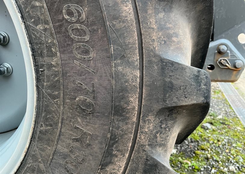 Massey Ferguson 8S.245EXD7 Tractor