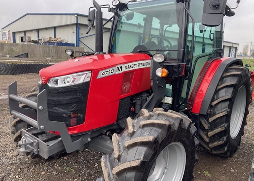 Massey Ferguson 4710M CAB Tractor