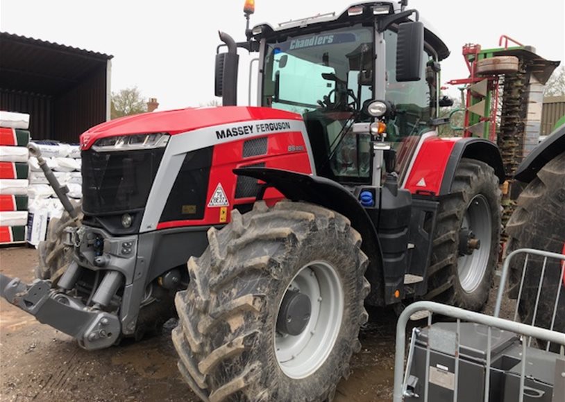 Massey Ferguson 8S.205EFD7 Tractor