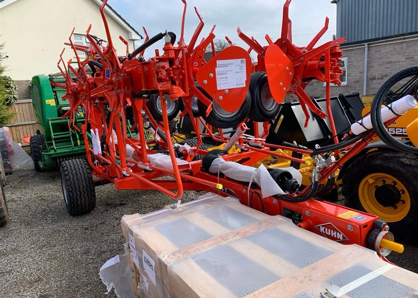 Kuhn GF13003T Tedder